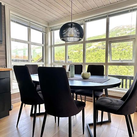 Lovise Mountain Apartment Stranda  Exterior foto
