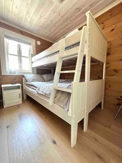 Lovise Mountain Apartment Stranda  Exterior foto